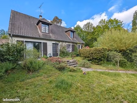 maison 6 pièces 140 m²