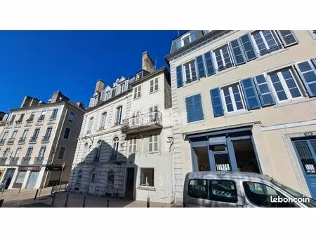 immeuble 123 m² pau