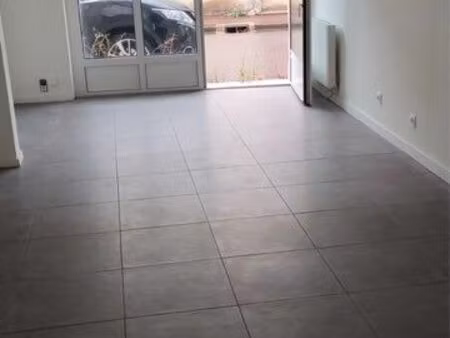 à vendre – appartement t3 – centre de mareuil-sur-lay –