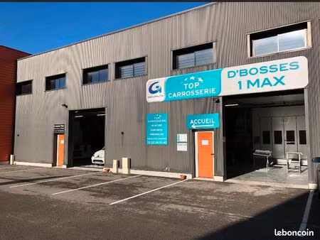 local professionnel - 200 m2