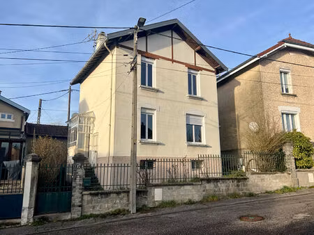 bar-le-duc charmante maison -5 pièces  3 chambres  jardin  garage  quartier calme