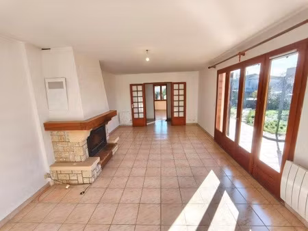 maison t5 de 130 m2 avec sous-sol total