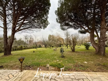 t5 avec garage au coeur d'un magnifique parc