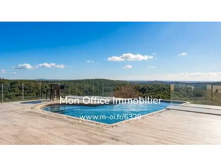 référence : 6329-ngu - propriété 10 pièces - 32ha - 980m2 - vue spectaculaire sur la régio