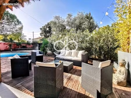 villa 7 pièces 195 m²