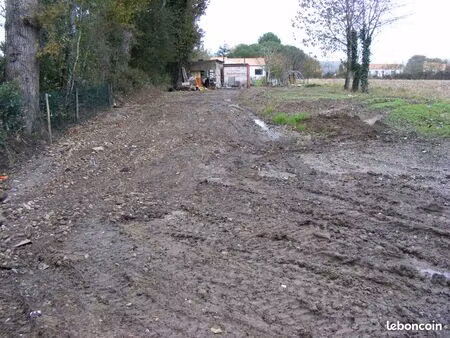 terrain à construire 601 m2