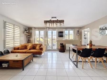 appartement 4 pièces 77 m²