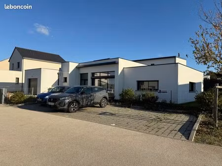 exclusivité  maison d'architecte de 2021. plain pied intégral