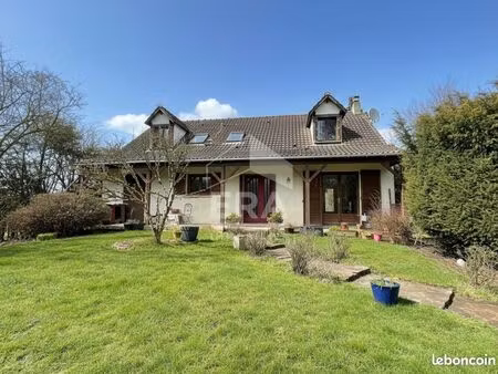 maison 7 pièces 148 m²