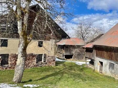 maison 2 pièces 150 m²