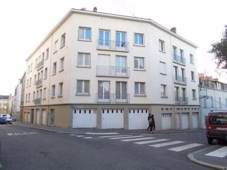 vente garage et parking à nantes (44000) : à vendre / 13m² nantes