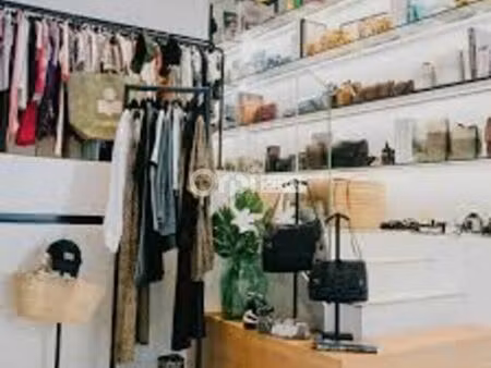 local commercial 50 m²