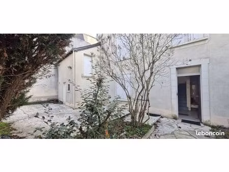 appartement 1 pièce 23 m²