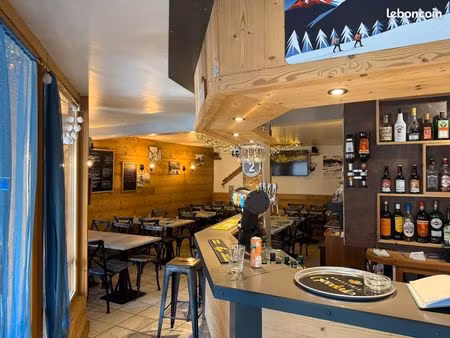 ? bar‑restaurant en station