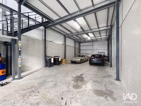 local 255 m² brie-comte-robert