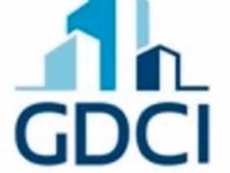 etaples (62) - 1300 m2 - a vendre local a usage commercial ou activite