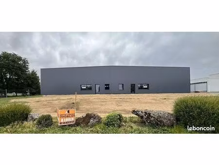 local 239 m² saint macaire en mauges