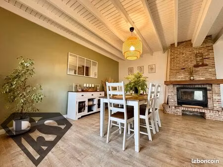 rarissime : beau pavillon en briques de 150 m2  4ch  2sdb  0 travaux à fiennes