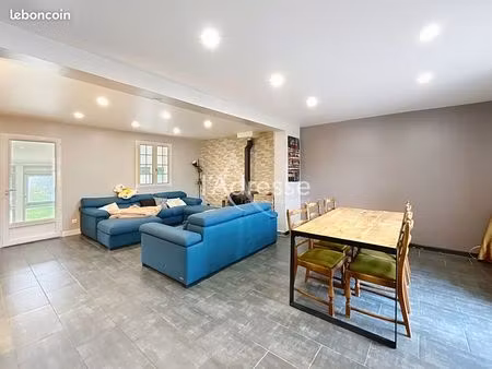 propriété 7 pièces 200 m²