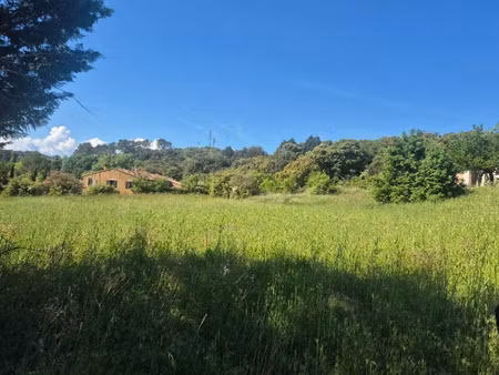 vente terrain 1100 m² à brue-auriac (83119)  170 000 €