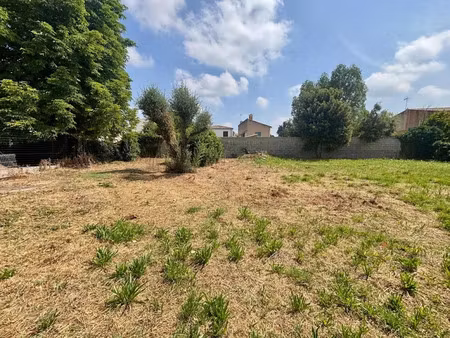 vente terrain à batir 347 m² à nimes (30000)  145 000 €
