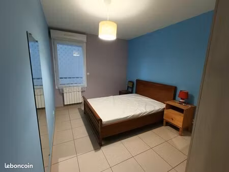 location appartement t2 meublé + cave+ garage