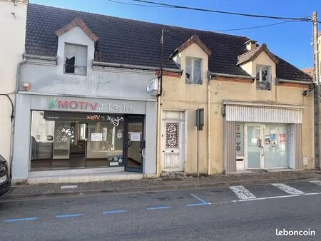 local 138 m² digoin