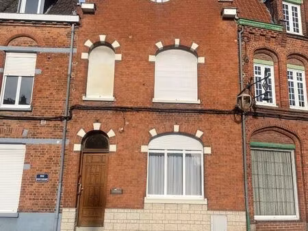 maison 6 pièces 142 m²