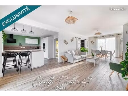 maison 8 pièces 155 m²