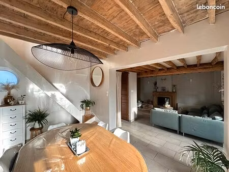 maison 4 pièces 79 m²