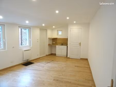 local rénové  commercial  bureaux ou prof libérale