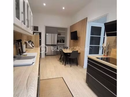 maison de maitre de 260 m² à bollene