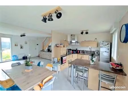 maison 6 pièces 97 m²