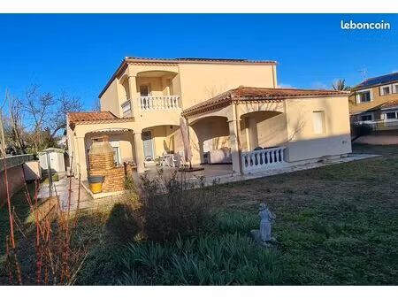 villa d'architecte 7 pièces 142 m2