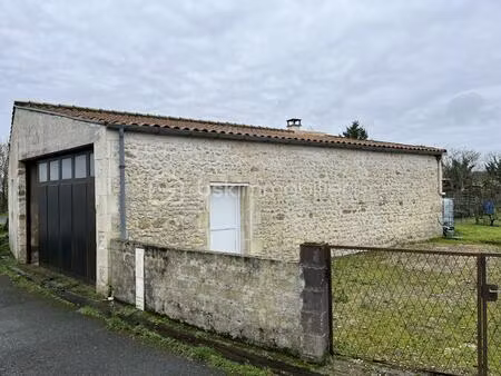 grange de 55 m² à saujon