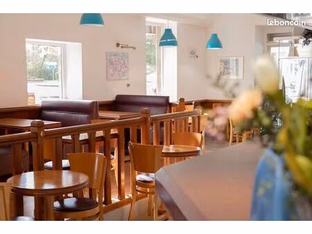 fonds de commerce bar-brasserie-crêperie-salon de thé-glacier