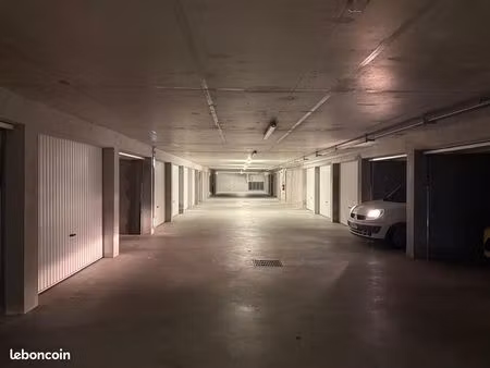 garage en sous-sol quartier de la minoterie