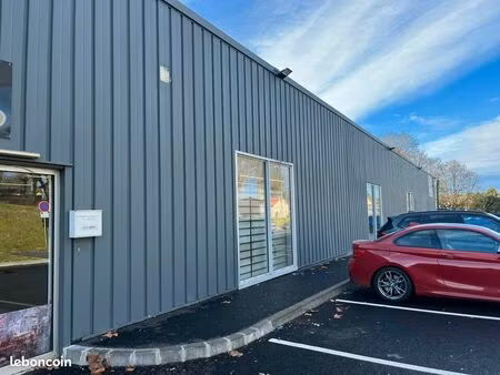 local commercial 1300 m² couilly-pont-aux-dames