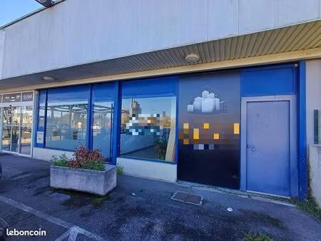 local commercial 146 m²