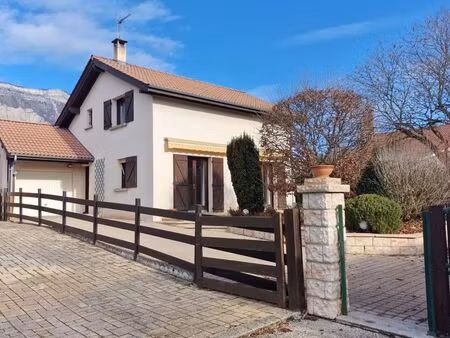 maison 4 pièces 99 m²