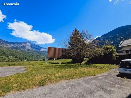 terrain constructible