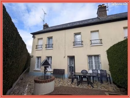 immeuble 7 pièces 150 m²