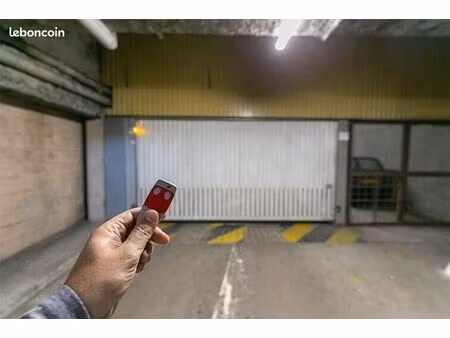 parking montigny le bretonneux