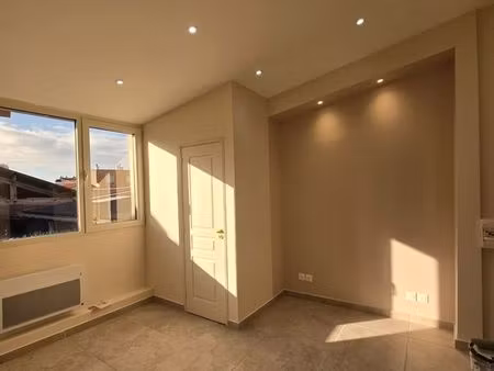 locaux commerciaux neufs de 20 à 60 m2 à bagnolet