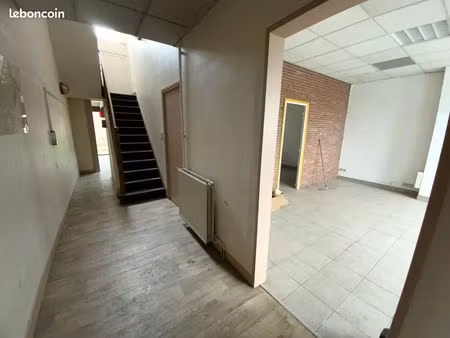 maison 6 pièces 179 m²