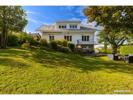 maison 6 pièces 155 m²