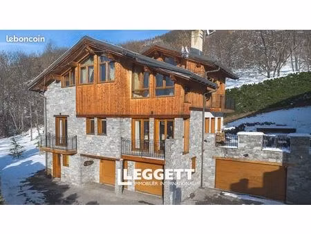 maison 5 pièces 146 m²