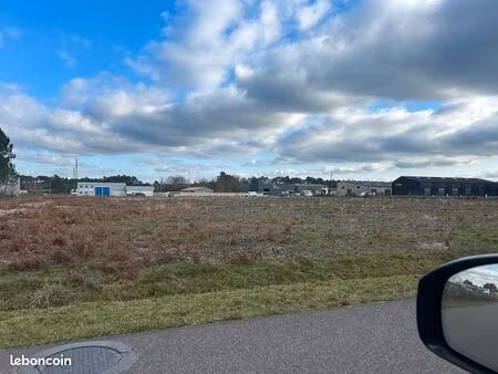 terrains viabilisés en zone industrielle