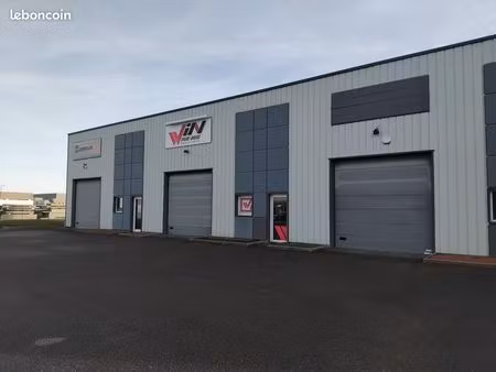 local bureaux 125 m²