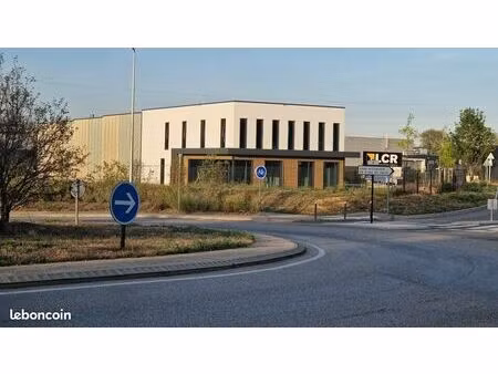 bureaux 220 m² vaulx-milieu